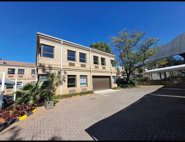 300M² OFFICE TO LET IN ILLOVO